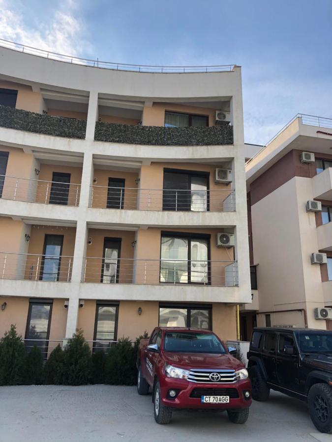 Apartmán By The Sea Năvodari Exteriér fotografie